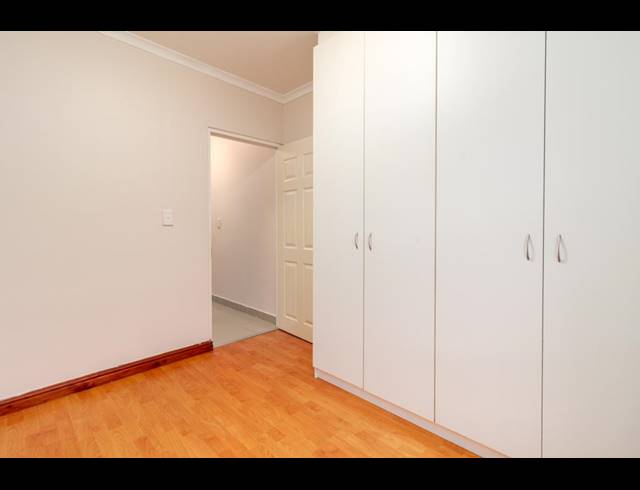 2 BEDROOM APARTMENT SOLD IN BURGUNDY ESTATE